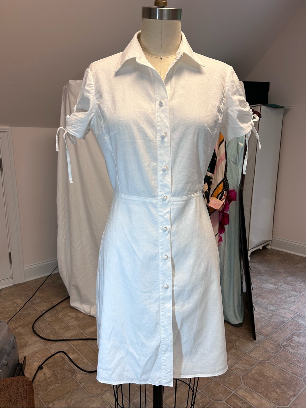 TheoryFitted Women’s White Button-Front Shirt Dress
